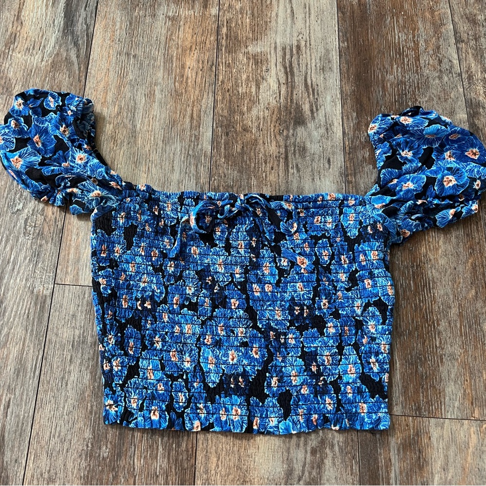 Wilfred Smocked Crop Blouse Sz XS